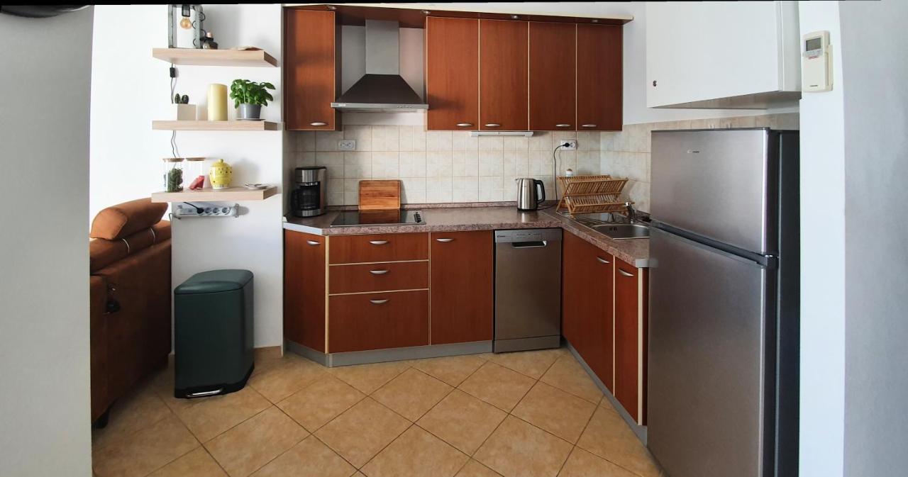 Apartment Kate Slatine Esterno foto