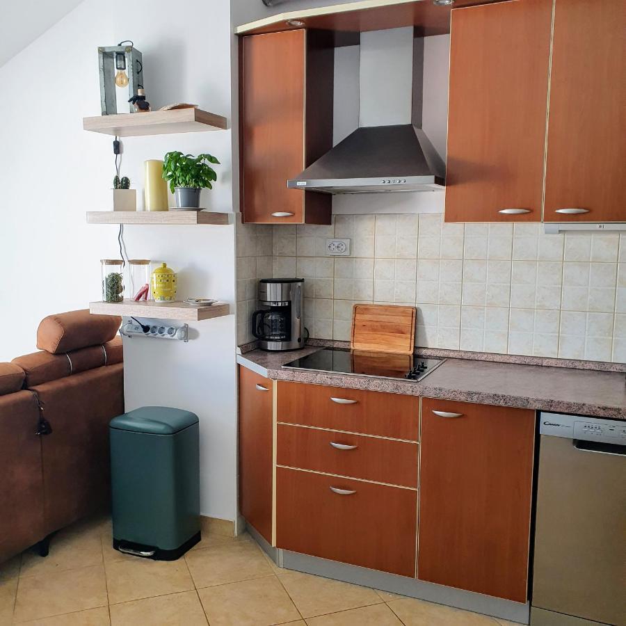 Apartment Kate Slatine Esterno foto